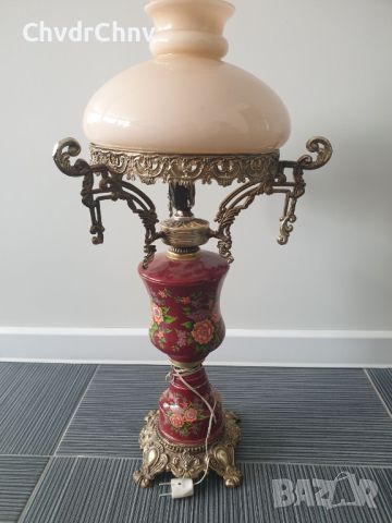 Винтидж кристална лампа с порцеланово тяло и елементи от бронз, снимка 1 - Антикварни и старинни предмети - 46475130