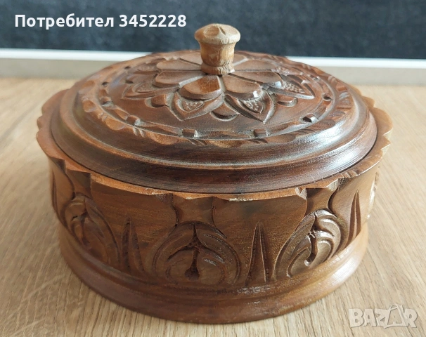 Дърворезба кутия за ценители отлична , снимка 2 - Декорация за дома - 54109255