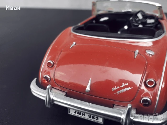 Колекционерска метална количка Austin-Healey 3000 Mark II 1:18, снимка 5 - Колекции - 51062972