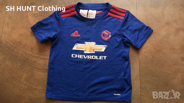 Adidas MANCHESTER UNITED Размер 116 см. / 5-6 години детска тениска 2-51
