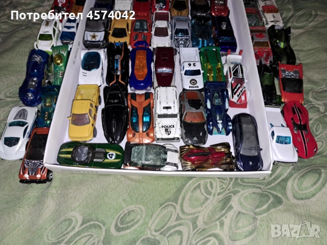 Малки колички 1:64, снимка 6 - Коли, камиони, мотори, писти - 53902353