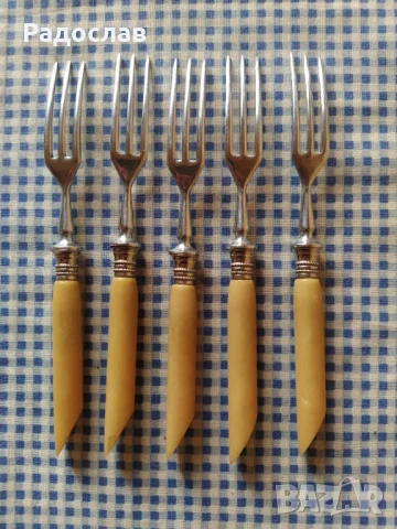 ножове и вилици Solingen стара изработка , снимка 4 - Прибори за хранене, готвене и сервиране - 51410878