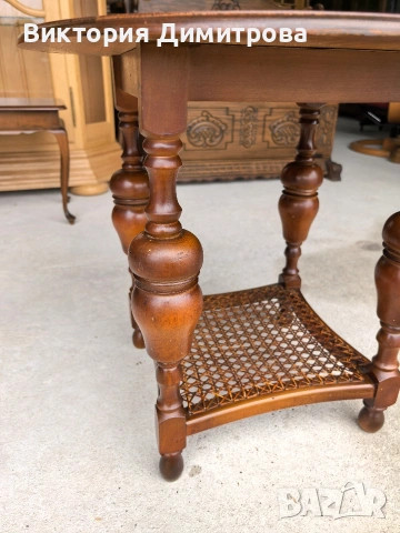 Антикварна чаена маса , снимка 2 - Маси - 53599277