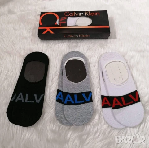 чорапи в кутия nike lacoste gucci hermes louis vuitton chanel , снимка 16 - Дамски чорапи - 50998488