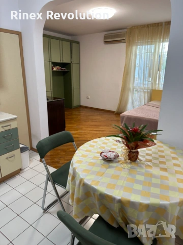 Едностаен апартамент под наем в Центъра, снимка 10 - Апартаменти - 54104875