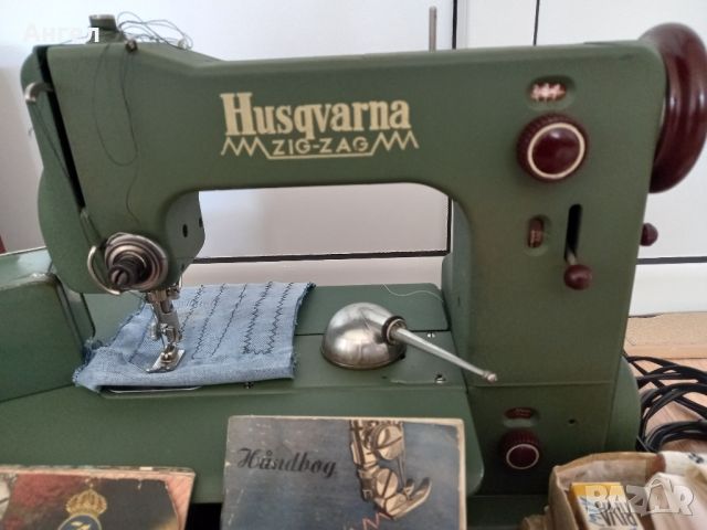 Шевна машина Husqvarna 14, снимка 2 - Други ценни предмети - 45784524