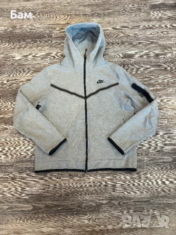 Оригинално мъжко горнище Nike Tech Fleece White tag размер М, снимка 2 - Спортни дрехи, екипи - 52838944