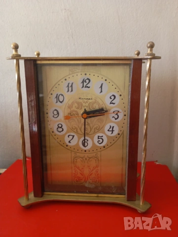 Винтидж настолен часовник 