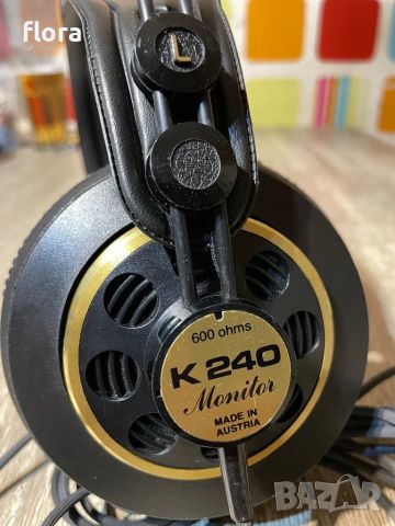 Vintage AKG K240 Studio Monitor Over Ear Headphones 600 Ohms Made in Austria, снимка 6 - Слушалки и портативни колонки - 45935518