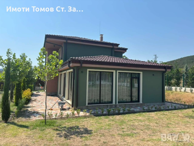 Невероятна двуетажна къща в местност Беш Бунар, снимка 2 - Къщи - 50995041