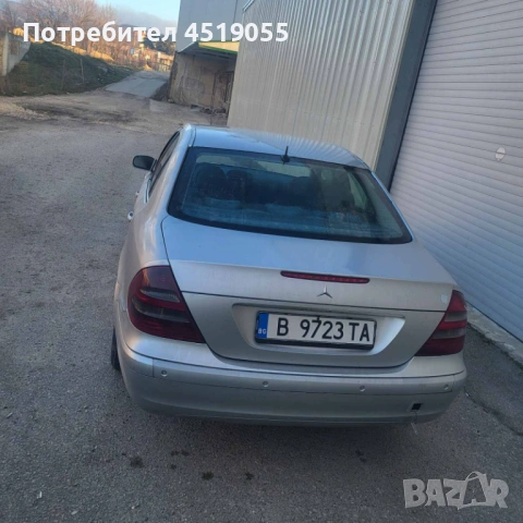 Продавам Мерцедес Е 220, модел 2003 г. 150 к. с. , снимка 2 - Автомобили и джипове - 53968205