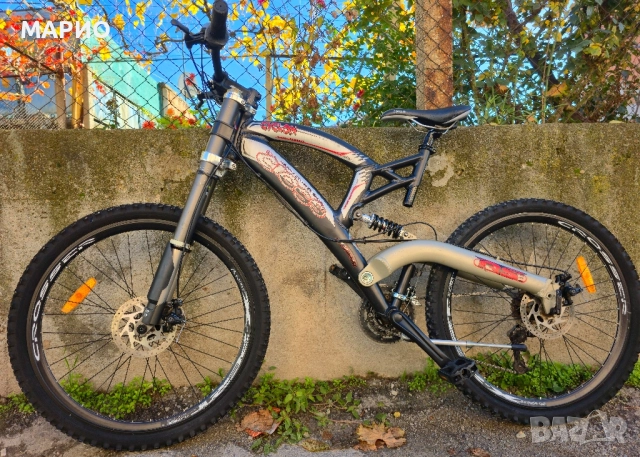Мекица 26цола Двукоронна вилка, дискови спирачки 27 скорости Cross, снимка 2 - Велосипеди - 52523687