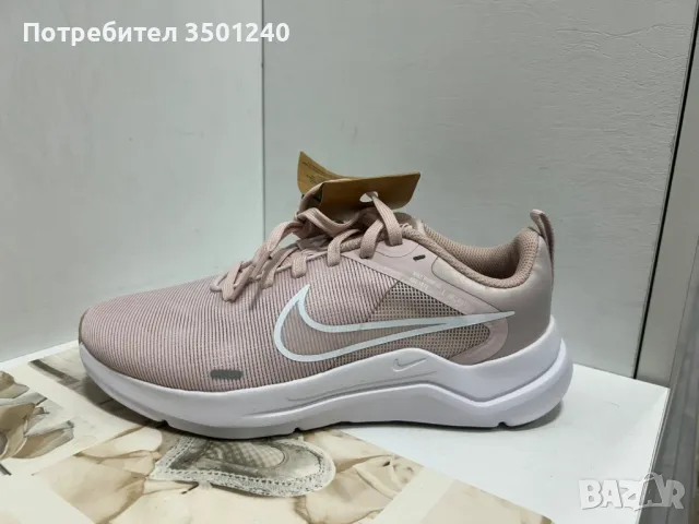 дамски маратонки nike , снимка 2 - Маратонки - 49255534