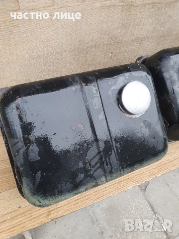 Резервоар от Трабант , снимка 2 - Части - 52885574