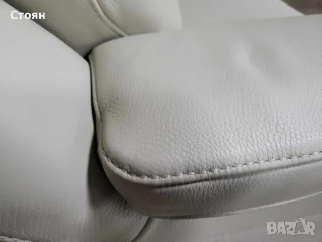 Италианкси кремав кожен диван двойка с електрически релакс механизъм, снимка 8 - Дивани и мека мебел - 50841489