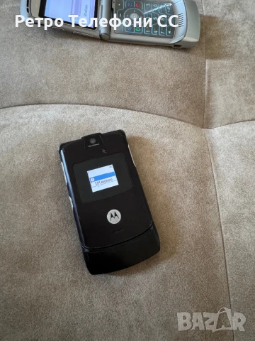 Моторола Motorola V3 Black v3, снимка 2 - Motorola - 51126347