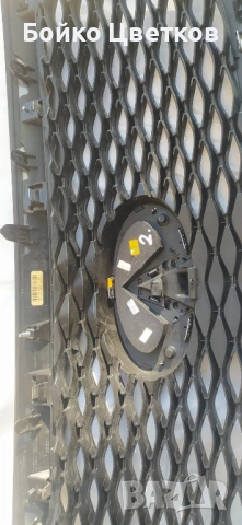 Нова решетка за Infinity  QX60, снимка 3 - Аксесоари и консумативи - 54077146