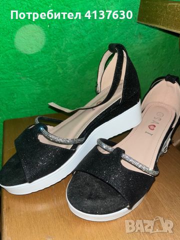 Елегантни детски обувки с платформа , снимка 1 - Детски сандали и чехли - 46306639