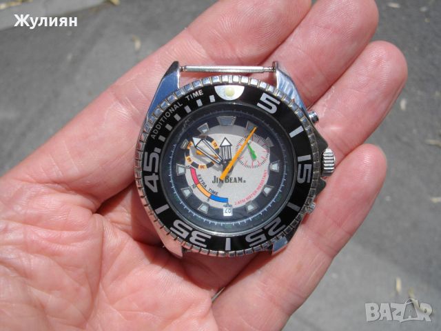 КОЛЕКЦИОНЕРСКИ ЧАСОВНИК JIM BEAM CHRONOGRAPH , снимка 3 - Антикварни и старинни предмети - 46405280