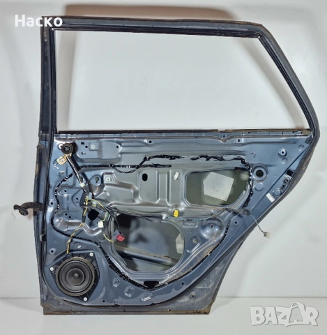 Предна Дясна Врата Toyota Avensis Station Wagon T25 Тойота Авенсис Комби Т25 2003-2008, снимка 2 - Части - 53402892