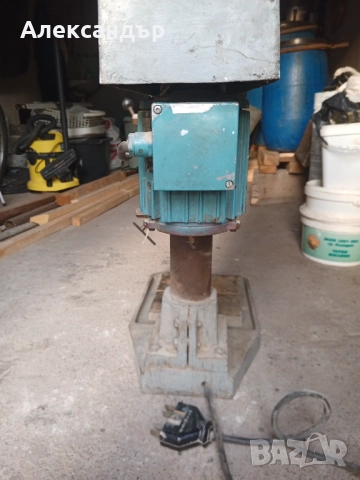 Настолна бормашина, снимка 4 - Бормашини - 52508484