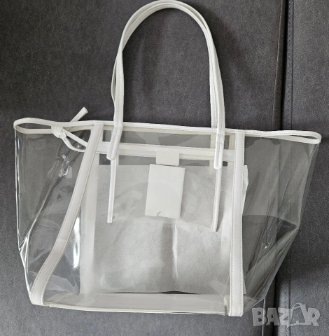 Дамска чанта By Far Tote Bag PVC , снимка 2 - Чанти - 53670752