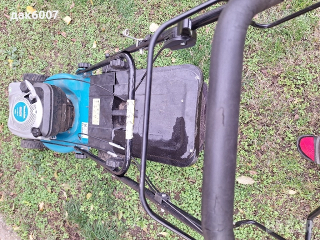 Бензинова косачка "MAKITA ", снимка 6 - Градинска техника - 52346066