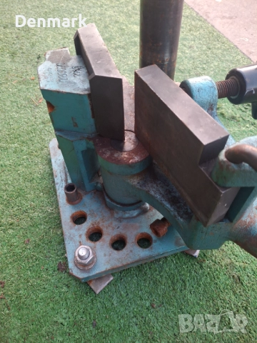 Машина за огъване на метали, снимка 4 - Други инструменти - 52712934