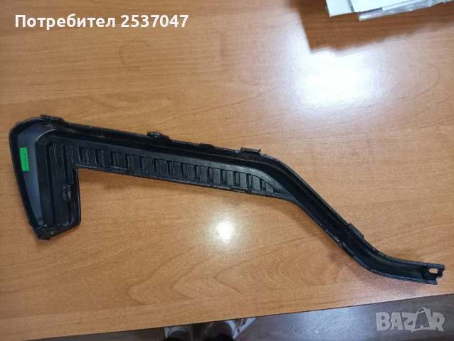 Дифузьорна лайсна за броня задна лява за Volvo XC60 II 2021+, снимка 4 - Части - 50482414