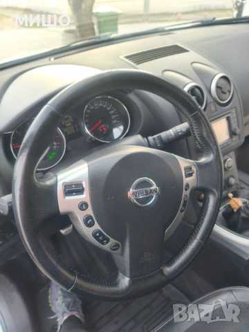 Nissan Qashqai  1.6dci /131к.с 4Х4/НАВИГАЦИЯ/КАМЕРА-360/ПАН0РАМА/, снимка 5 - Автомобили и джипове - 54026699