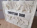 Dior Medium Dior Book Tote White D-Lace Butterfly Embroidery, снимка 3