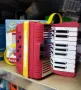 Играчка акордеон Bontempi Accordion, детска играчка музикален инструмент акордеон, 17 клавиша , снимка 4