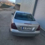 Продавам Мерцедес Е 220, модел 2003 г. 150 к. с. , снимка 2