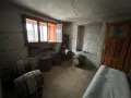 Просторен етаж от къща + приземен етаж в сърцето на Карлово–самостоятелност и природа!, снимка 16