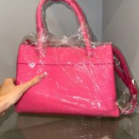Розова чанта, снимка 3 - Чанти - 45144431