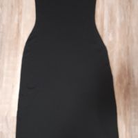 Черна дълга рокля с гол гръб и дълбока цепка, снимка 1 - Рокли - 45256160