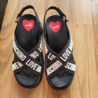 Love Moschino чисто нови дамски сандали, снимка 3 - Сандали - 45341194