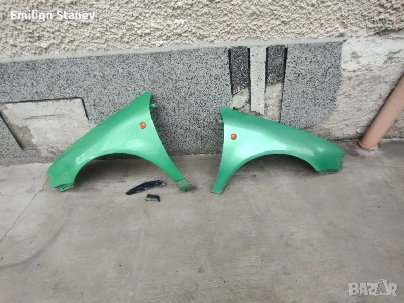 Ляв и Десен калник за Ауди А 3, снимка 1