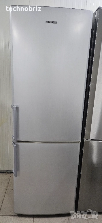 Хладилник с фризер Samsung no-frost - ГАРАНЦИЯ, снимка 1