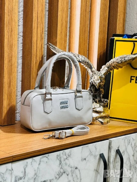 чанти Miu Miu , снимка 1