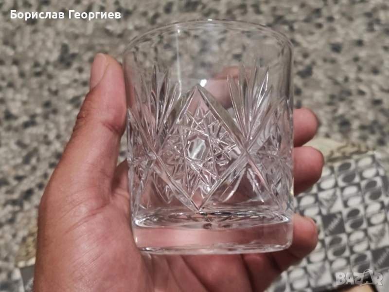 Нов стар комплект от шест кристални чаши за уиски, снимка 1