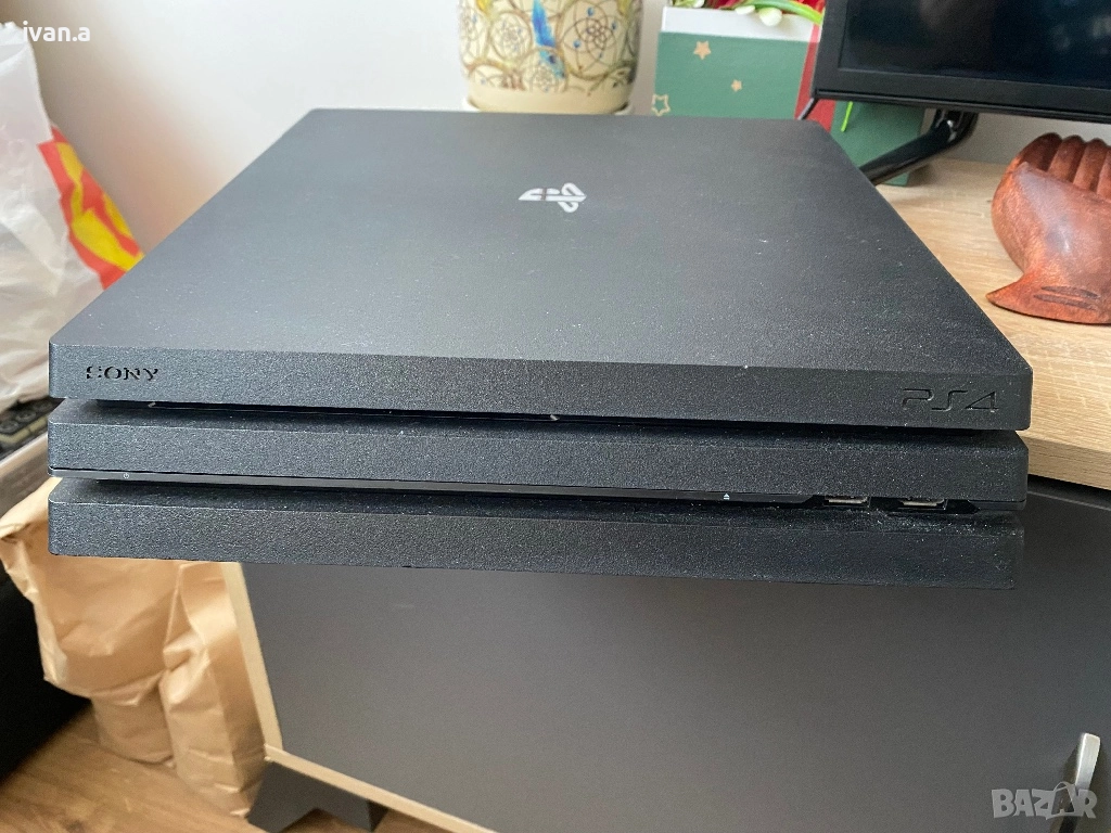 Playstation 4 Pro 1Tb, снимка 1