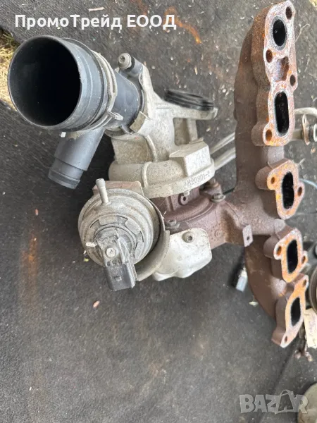 Турбина турбо компресор Шкода Рапид Scoda Rapid 1.6tdi 04L253020C 04L253016K , снимка 1