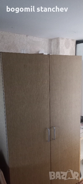 Гардероб двукрилен 90лв., снимка 1