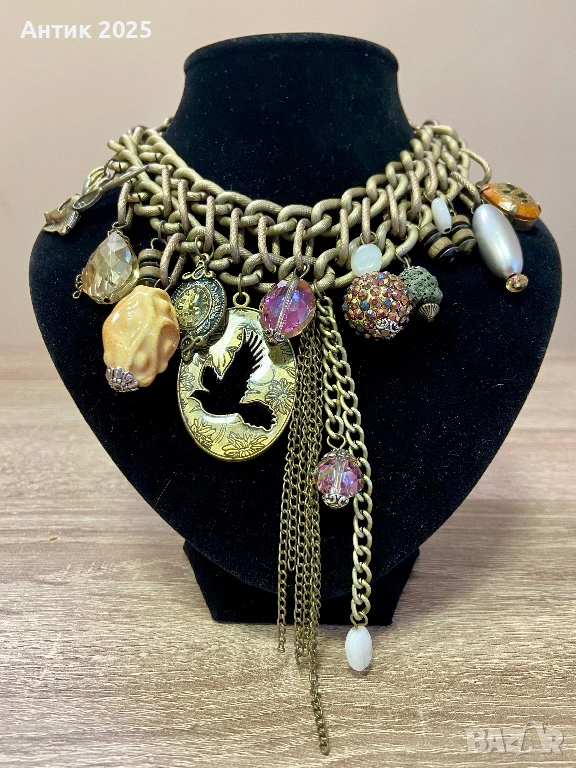 Дизайнерско колие тип чокър с висулки, Италия, снимка 1