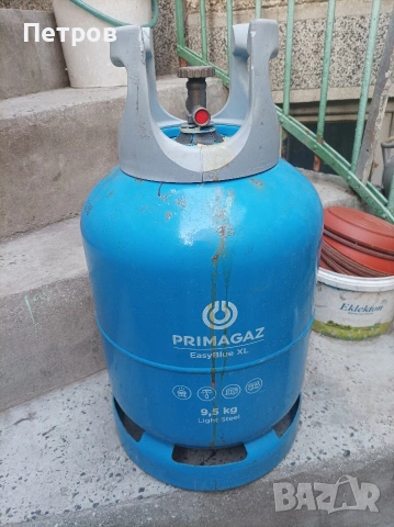 Олекотена газова бутилка 