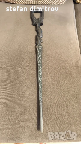 Африканска фигура от тиково дърво , снимка 2 - Антикварни и старинни предмети - 51158034