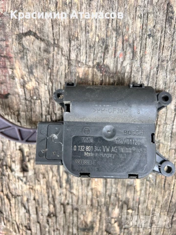 0132801344. Моторче клапа парно за Сеат Алтеа XL. 2008г, снимка 3 - Части - 51422781