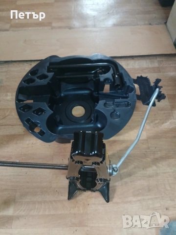 Нов органайзер с инструменти дачия,рено, снимка 11 - Аксесоари и консумативи - 54054026