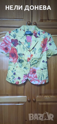 Разкошно Сако на DAPHNE с красив цветен принт! НОВО с Етикет!EUR 42 